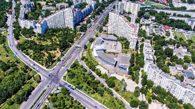 Deficiențe majore în gestionarea terenurilor publice: ocupări abuzive și fără licitații
