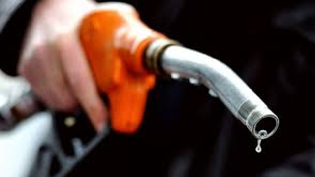 Ministerul Energiei: Importurile de carburanți continuă în regim normal