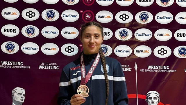 Mihaela Samoil a cucerit bronzul la Campionatul European U-23 de lupte libere