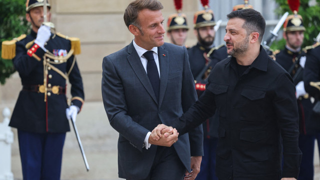 Zelenski, primit la Paris de Macron. Franța vrea ca Ucraina să nu fie „eclipsată” de criza din Iran