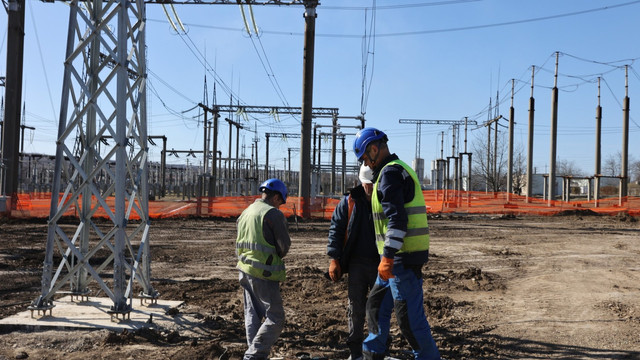 Lucrările de construcție din Stațiile electrice Chișinău și Vulcănești avansează: echipamentele majore au fost livrate și instalate

