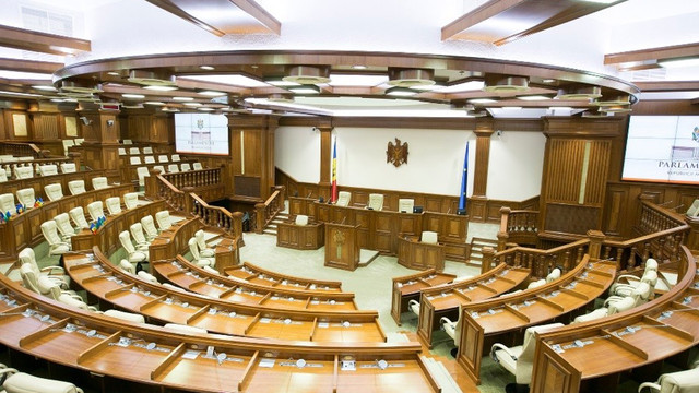 Parlamentul amână moțiunea asupra politicilor Ministerului Muncii și Protecției Sociale
