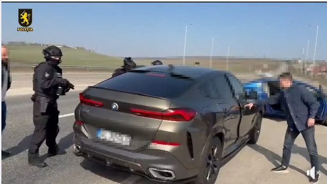 Rețea de trafic de cocaină, destructurată în R. Moldova. Trei suspecți au fost reținuți (Video)
