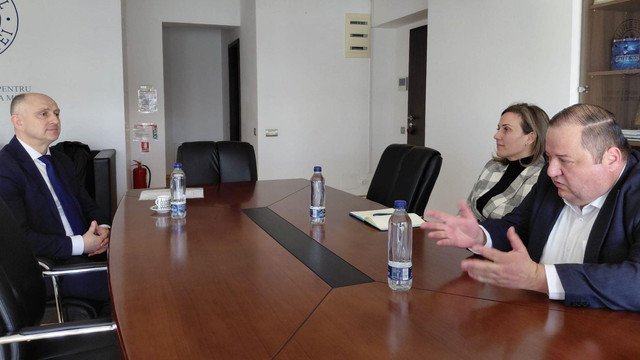 Întrevedere a directorului DRRM cu prorectorul USMF. „A fost reconfirmat angajamentul comun pentru susținerea educației medicale la standarde europene în Republica Moldova”