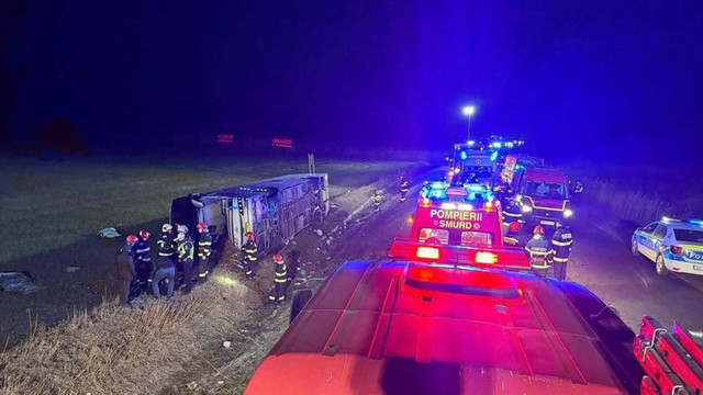 MAE: Trei cetățeni ai Republicii Moldova rămân internați, după accidentul din România