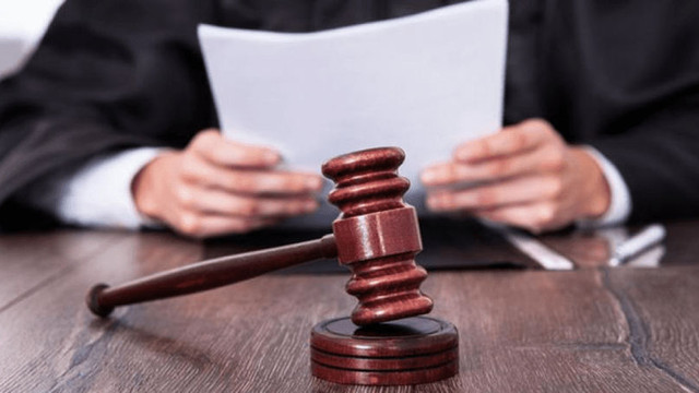 Doi cetățeni străini, condamnați după ce au încercat să vândă ilegal o mașină închiriată din Chișinău

