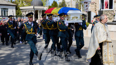 GALERIE FOTO | Ultimele aplauze pentru maestrul Gheorghe Urschi. Ceremonia de rămas-bun, în imagini