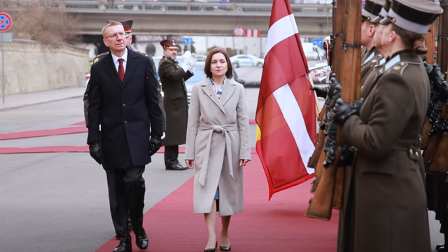 Maia Sandu, întâmpinată la Castelul Riga de omologul său leton, Edgars Rinkēvičs