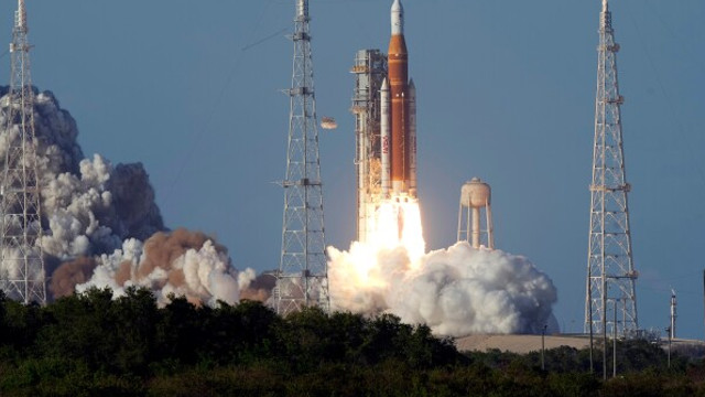 VIDEO | NASA a lansat cu succes misiunea lunară Artemis 2