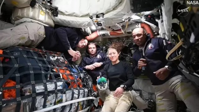 Premieră istorică. Astronauții misiunii Artemis 2 transmit primele mesaje emoționante de la bordul capsulei Orion (foto)


