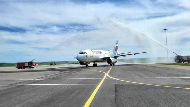 Patru aeroporturi din Italia se confruntă cu restricții privind combustibilul pentru avioane
