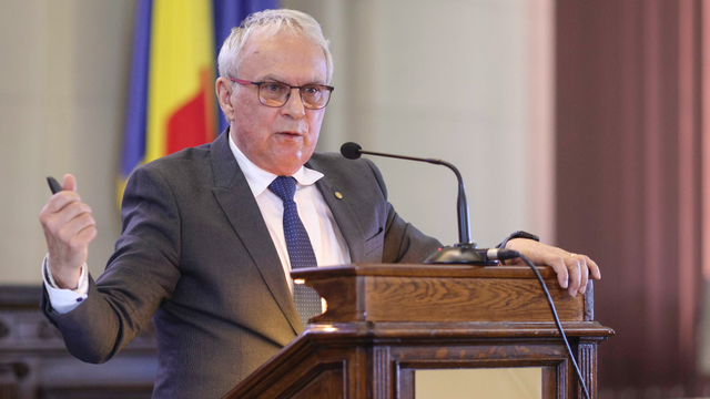 A fost ales noul președinte al Academiei Române. Cine este Marius Andruh