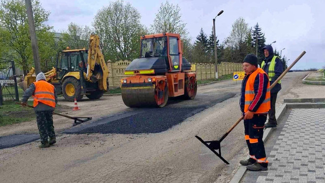 Plombarea carosabilului, în desfășurare: Unde intervin drumarii
