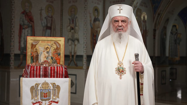 Mesajul Patriarhului Daniel de Sfintele Paști: „Să arătăm bucuria Învierii și să ne rugăm pentru pace în lume” (VIDEO)