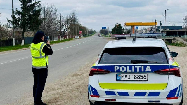 Flux sporit de mijloace de transport pe drumurile naționale: zeci de șoferi prinși cu viteză excesivă