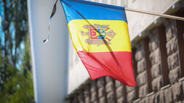Zi de doliu național în memoria maestrului Gheorghe Urschi. Drapelul de stat este arborat în bernă
