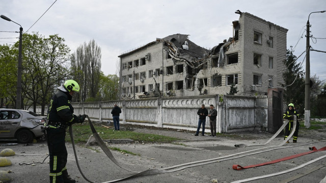 Ucraina condamnă ultimul atac al Rusiei, soldat cu morți și răniți: „Sunt crime de război”
