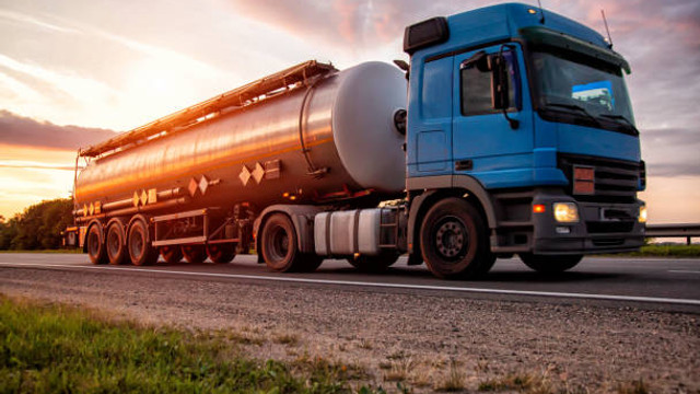 Peste 6000 de tone de carburanți, importate în ultimele zile în Republica Moldova


