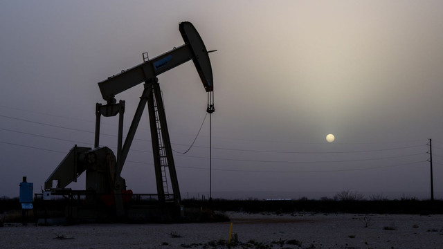 Prețurile petrolului ating cel mai ridicat nivel din 2022