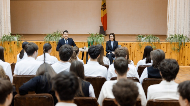 Maia Sandu a efectuat o vizită la Bălți. A fost subliniată importanța sprijinirii cadrelor didactice