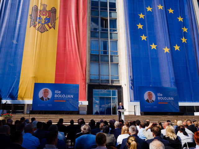 Maia Sandu la întrevederea cu prim-ministrul României, Ilie Bolojan: „Este esențial ca R. Moldova și România să continue să își consolideze cooperarea pentru pace și securitate” (FOTO)