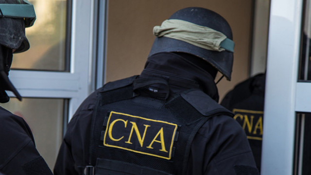 Percheziții și rețineri la Inspecția pentru Protecția Mediului din Ocnița

