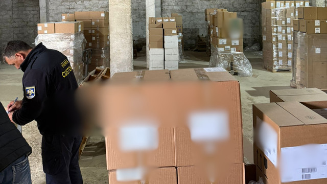 Doi agenți economici din regiunea transnistreană, cercetați pentru contrabandă cu medicamente de peste 2 milioane de lei