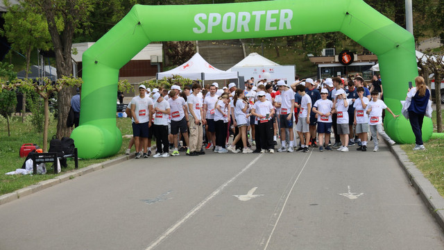 Peste 1.500 de voluntari au marcat Ziua Mondială a Crucii Roșii în Republica Moldova


