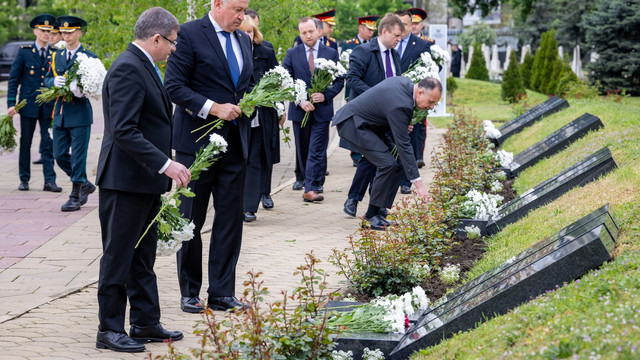 „Astăzi este ziua celor care au fost nevoiți să lupte pentru ca noi să putem trăi în pace”. Mesajul lui Igor Grosu de 9 mai