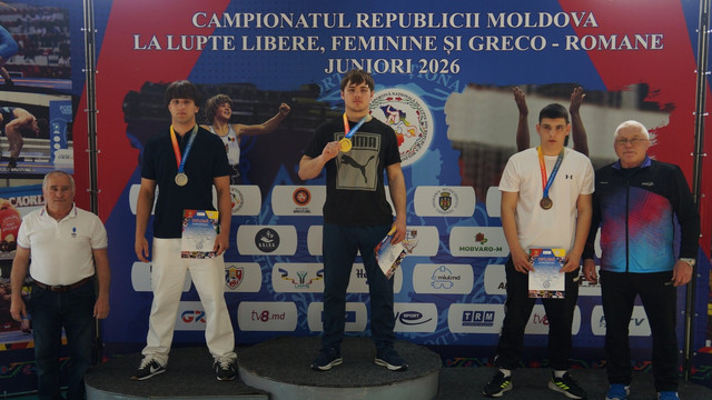 Aproximativ 200 de sportivi au participat la Campionatul Național de Lupte