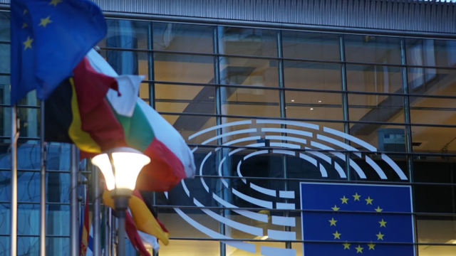 Comisia Europeană a lansat o dezbatere publică privind viitoarea strategie anticorupție a UE
