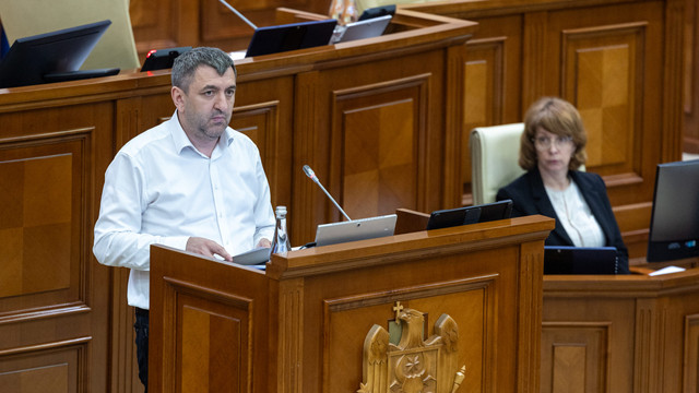 Deciziile CSE vor fi supuse controlului parlamentar, iar durata stării de urgență va fi ajustată în funcție de noile prevederi. Proiectul, votat de Parlament în prima lectură