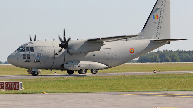 Premierul Ilie Bolojan a cerut un avion militar Spartan pentru a reveni de urgență în România
