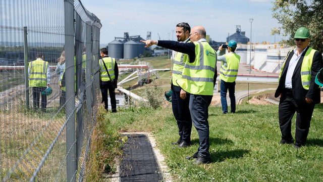 Cooperarea moldo-română pentru modernizarea infrastructurii portuare de la Giurgiulești, discutată de secretarul de stat Mircea Păscăluță și omologul său din România (FOTO)