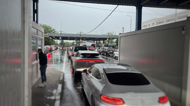 Atenție călători! Trafic intens la punctul vamal Leușeni pe sensul de ieșire din Republica Moldova

