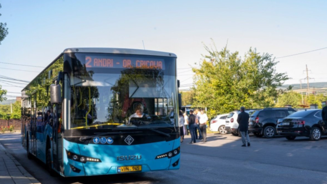 Atenție, călători! Două rute de autobuz circulă pe trasee modificate din cauza incendiului de la Ciocana

