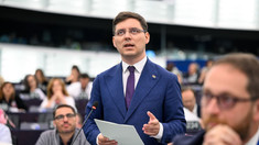 Vicepreședintele Parlamentului European solicită începerea negocierilor politice și deschiderea tuturor clusterelor cu R. Moldova. „Este momentul ca Uniunea Europeană să răspundă prin decizii politice curajoase”