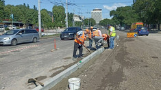 Trafic suspendat pe timp de noapte pe un tronson al bulevardului Iuri Gagarin din Chișinău
