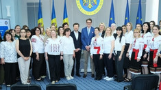 Un grup de 35 de profesori care predau limba română în școlile alolingve din Bălți și Taraclia va beneficia de cursuri de perfecționare în România
