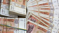Escrocherie de 260.000 de lei la Chișinău. Doi moldoveni și trei ucraineni, reținuți
