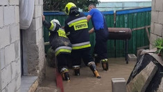 Ploile torențiale au provocat inundații și perturbări ale ciculației rutiere în nordul R. Moldova

