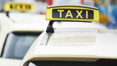 SFS: De la 1 iulie, salariile șoferilor de taxi vor fi impozitate conform regimului fiscal general 