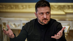 Zelenski îi dă ultimatum lui Lukașenko: să elimine echipamentele rusești din Belarus într-o săptămână. „Dacă nu, o vom face noi”