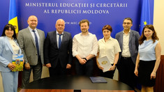 Profesorii de limba și literatura ucraineană din R. Moldova vor fi instruiți printr-un program de formare profesională
