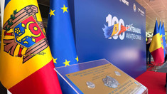 GALERIE FOTO | 100 de ani de aviație civilă în R. Moldova. Cristian-Leon Țurcanu: „Este un moment de recunoaștere a activității profesioniștilor din domeniu de pe cele două maluri ale Prutului”