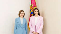 Președinta Maia Sandu a conferit „Ordinul Onoarei” viceministrei pentru afaceri europene a Ciprului