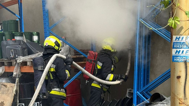 IGSU: Incendiul de pe strada Lunca Bîcului din Chișinău a fost lichidat după intervenții pe parcursul nopții