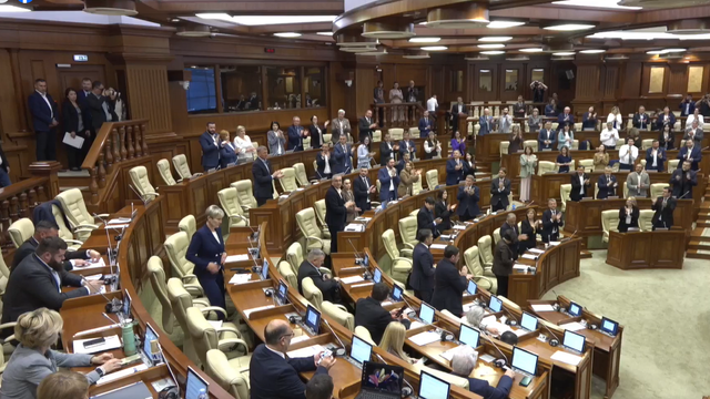 „Ucraina merită o pace justă și durabilă”. Sprijinul ferm pentru Ucraina a fost reafirmat în Parlamentul de la Chișinău
