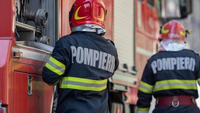 Incendiu într-un apartament din capitală. Proprietarul a suferit arsuri și avut nevoie de îngrijiri medicale

