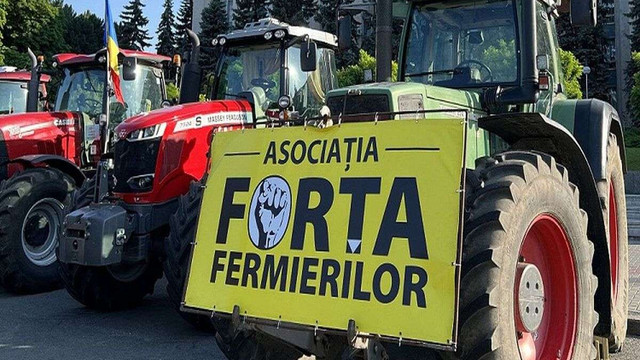 Fermierii din Fălești ies la protest cu tehnica și utilajele agricole
